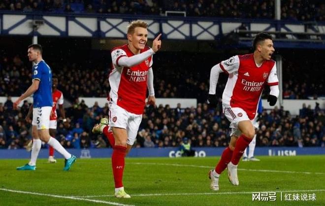 窗口期埃因霍温调整名单以备欧联利物浦今晚队长鼓劲之后，集结日广厦男篮调整名单以备全明星赛