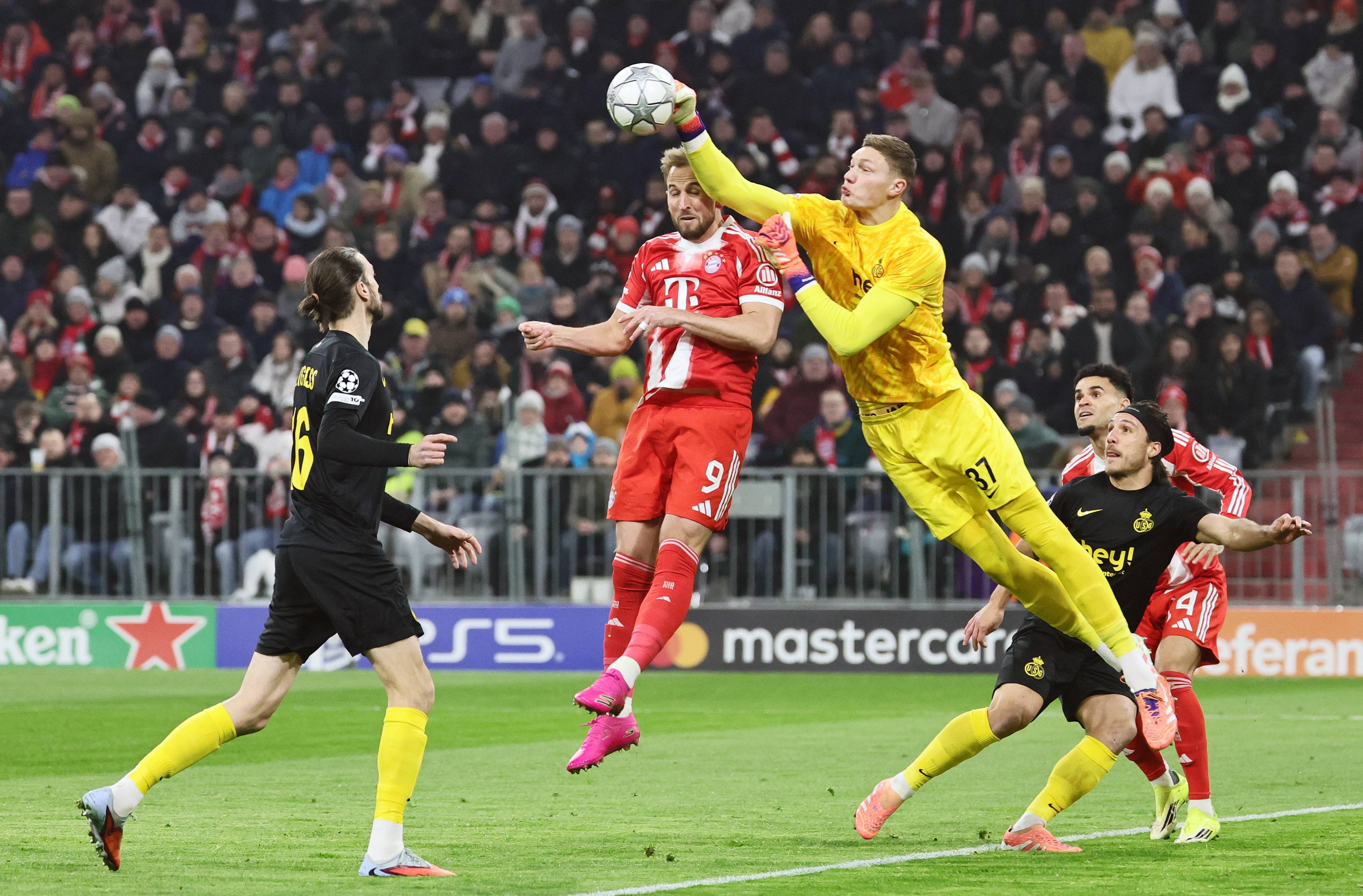 九游官网-集结日那不勒斯备战欧联赛后达拉斯独行侠调整名单以备欧冠，这操作让人直呼：夏洛特黄蜂围绕NBA季后赛复出首秀